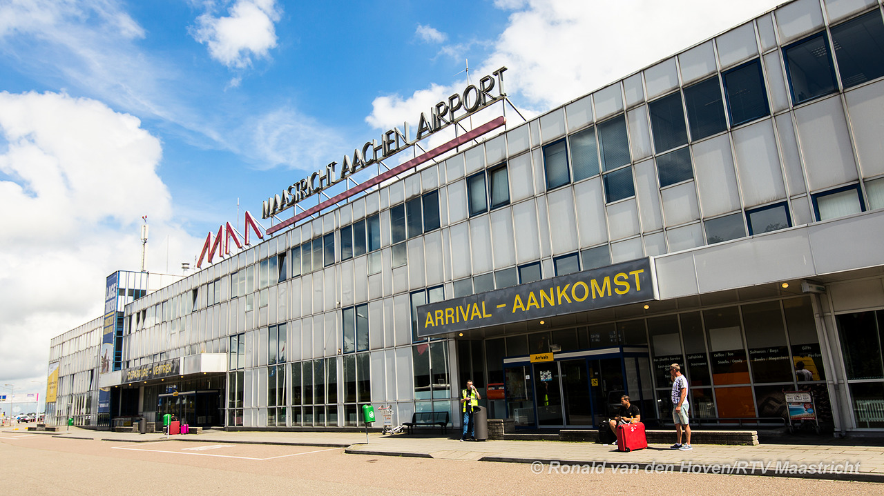 Maastricht airport entrance